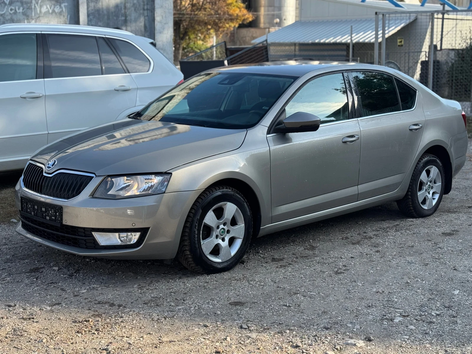 Skoda Octavia 1.2TSI* 105к.с. - изображение 4