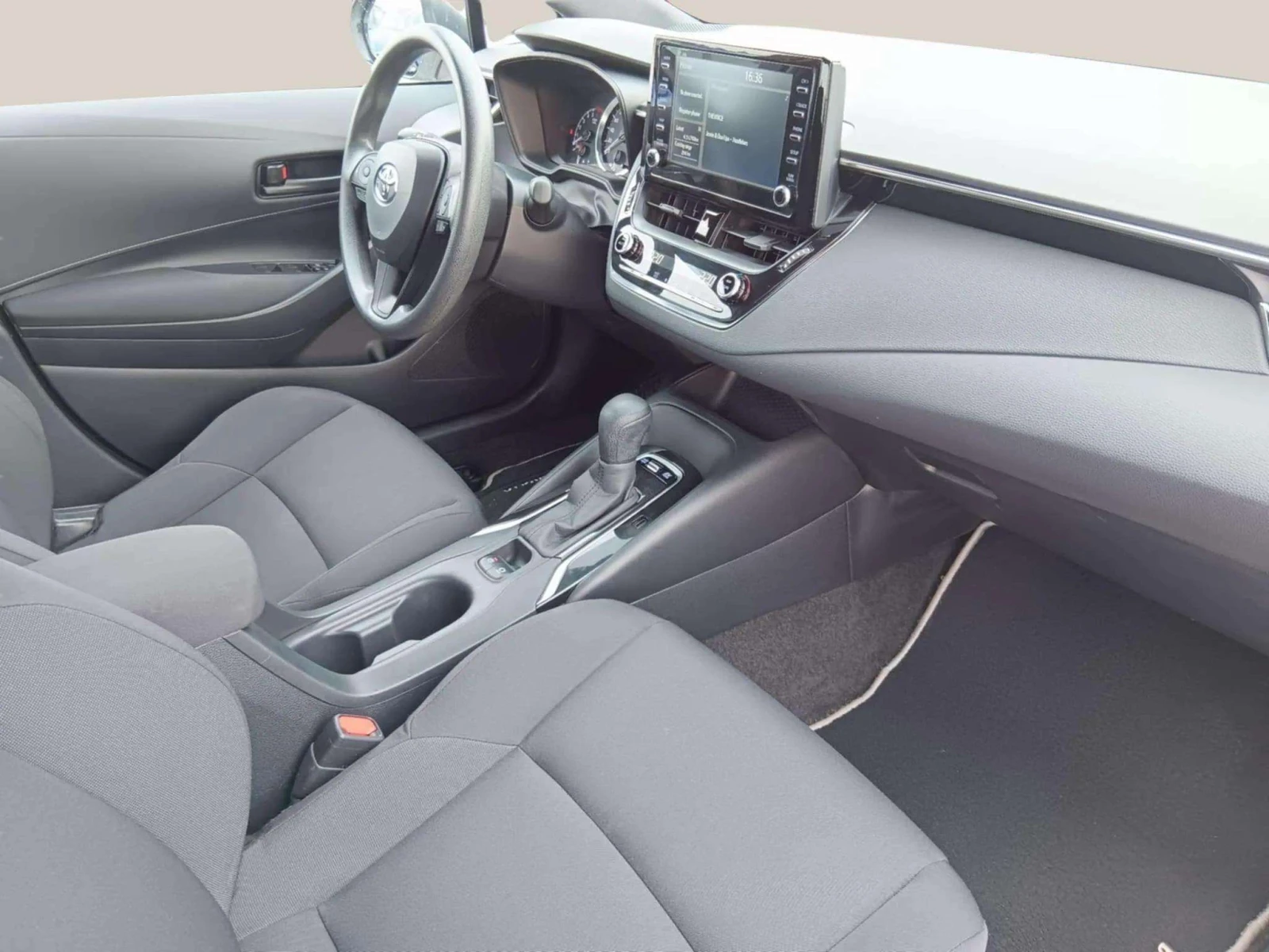 Toyota Corolla 1.8 - изображение 8