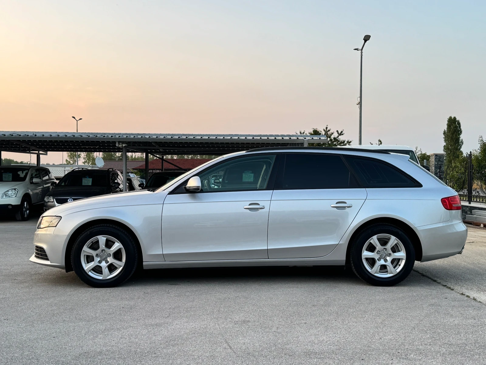 Audi A4 2.0TDI ИТАЛИЯ - изображение 2