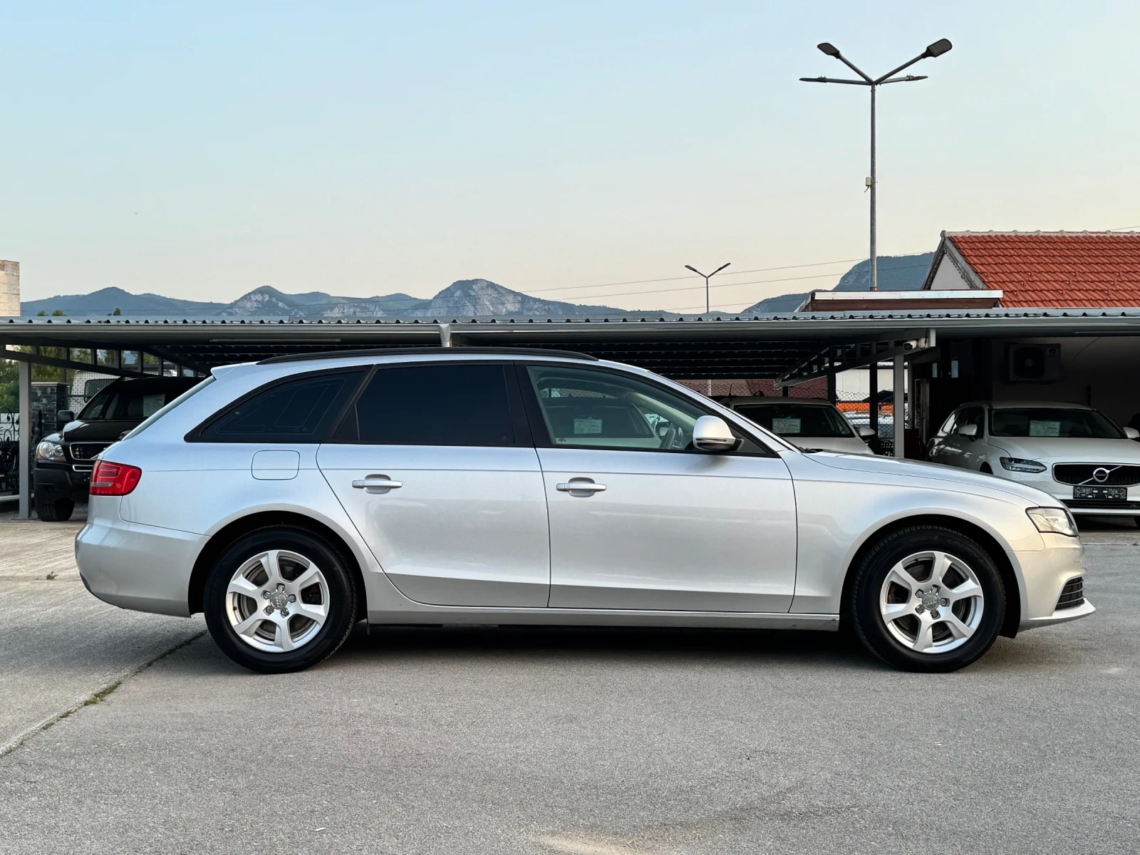 Audi A4 2.0TDI ИТАЛИЯ - изображение 4
