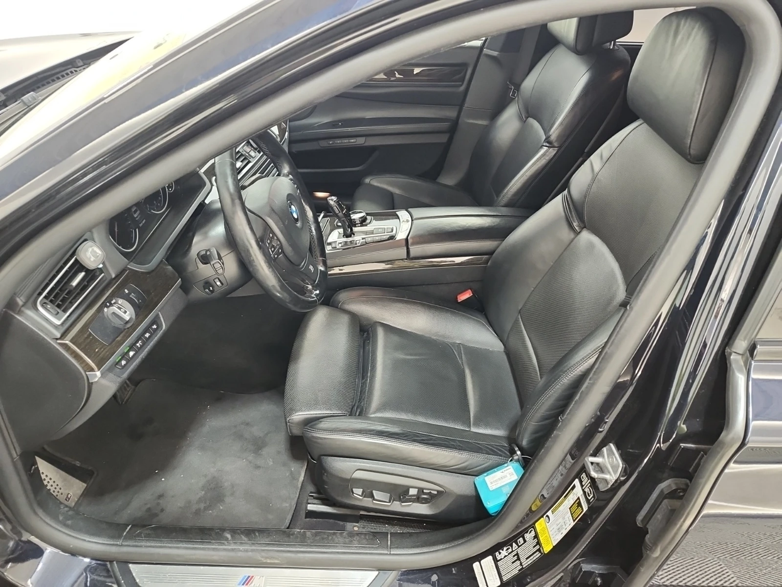 BMW 750 * CARFAX * БЕЗ ПЪРВОНАЧАЛНА ВНОСКА - изображение 5