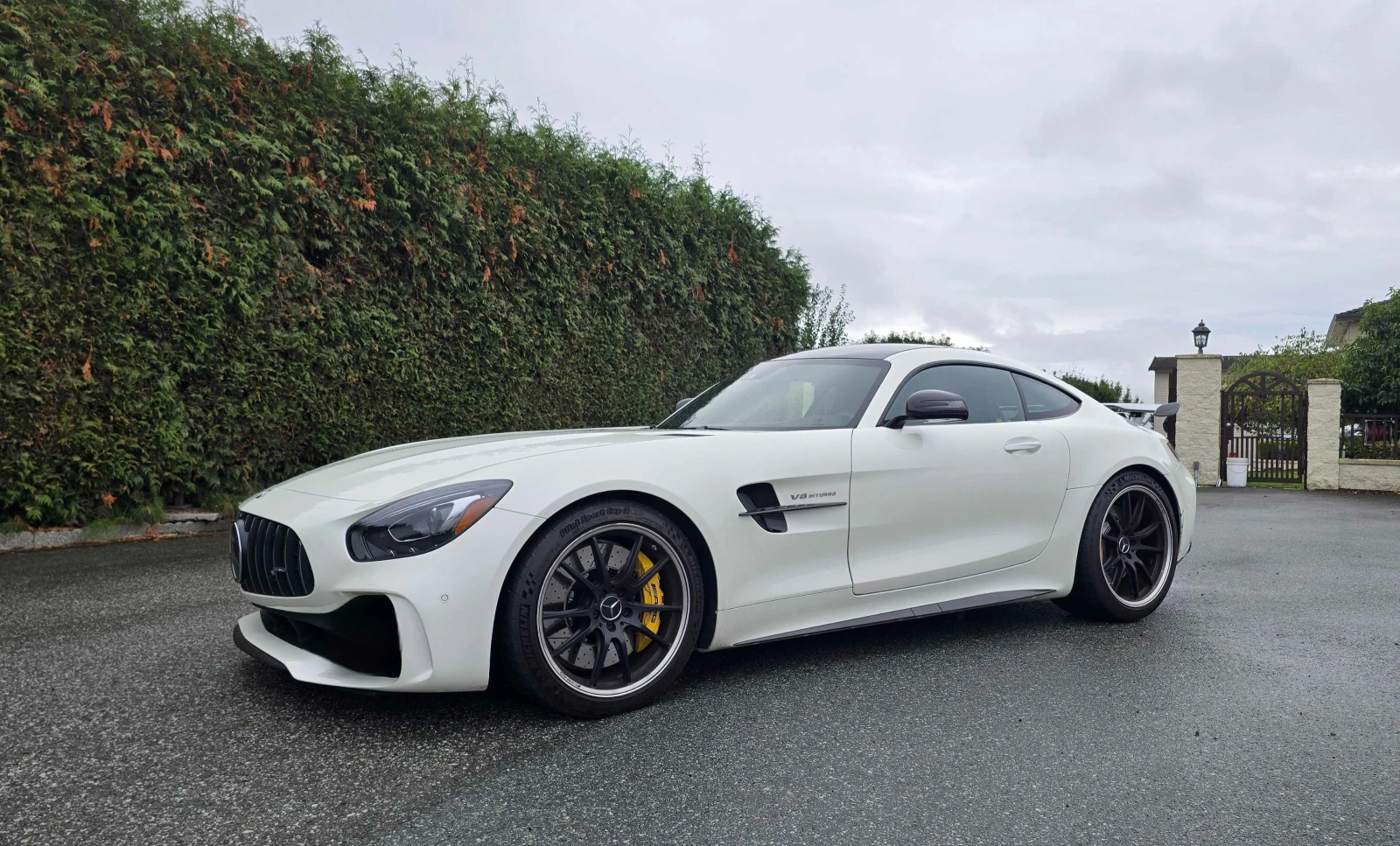 Mercedes-Benz GT R * * CARFAX * *   * *  | Mobile.bg   1