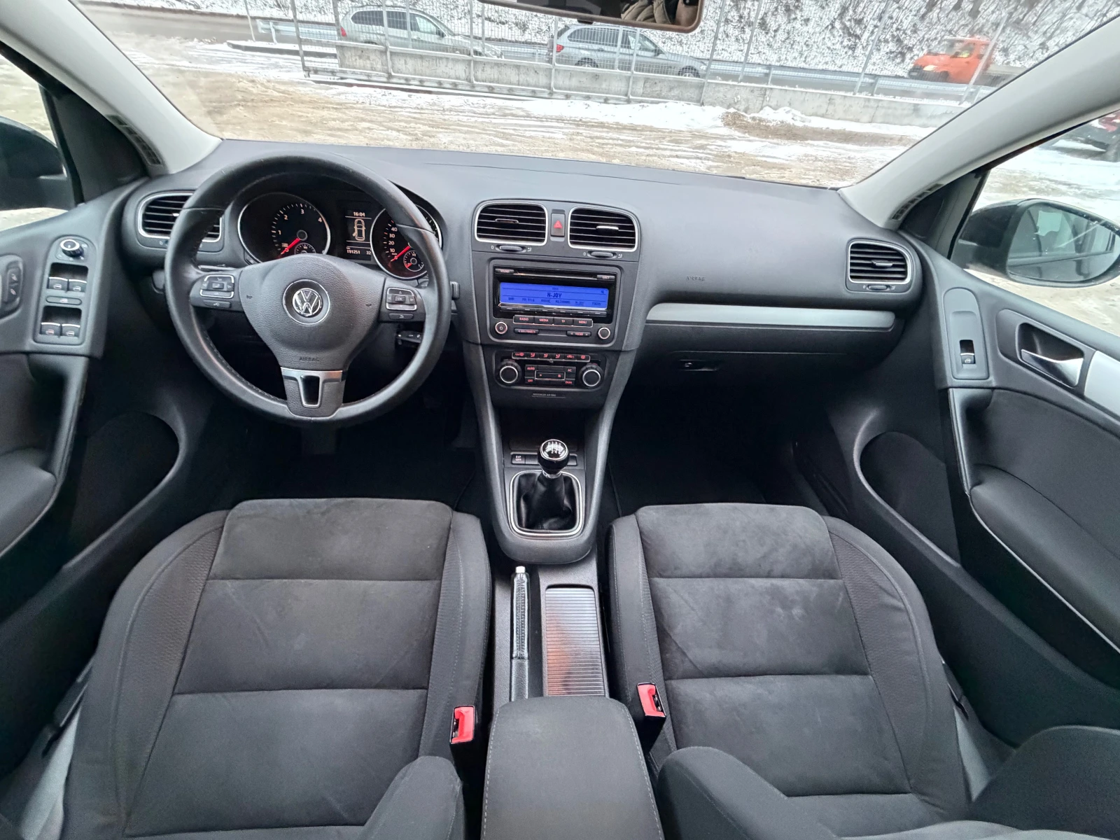 VW Golf 2.0TDI* 6SPEED* Evro5 | Mobile.bg � ����������� 9