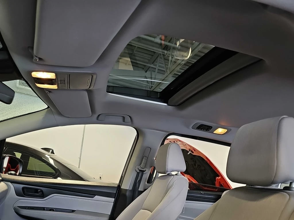 Honda Odyssey Auto  CARFAX - изображение 10