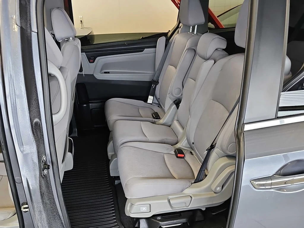 Honda Odyssey Auto  CARFAX | Mobile.bg � ����������� 11