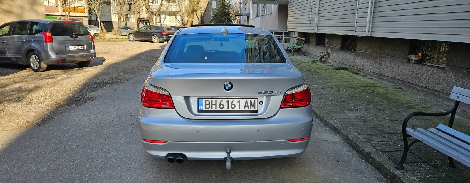BMW 530 Xi, снимка 3 - Автомобили и джипове - 53838329