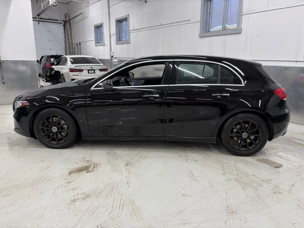 Mercedes-Benz A 250 * АвтоКредит * (ЦЕНА ДО БГ), снимка 4 - Автомобили и джипове - 53999807