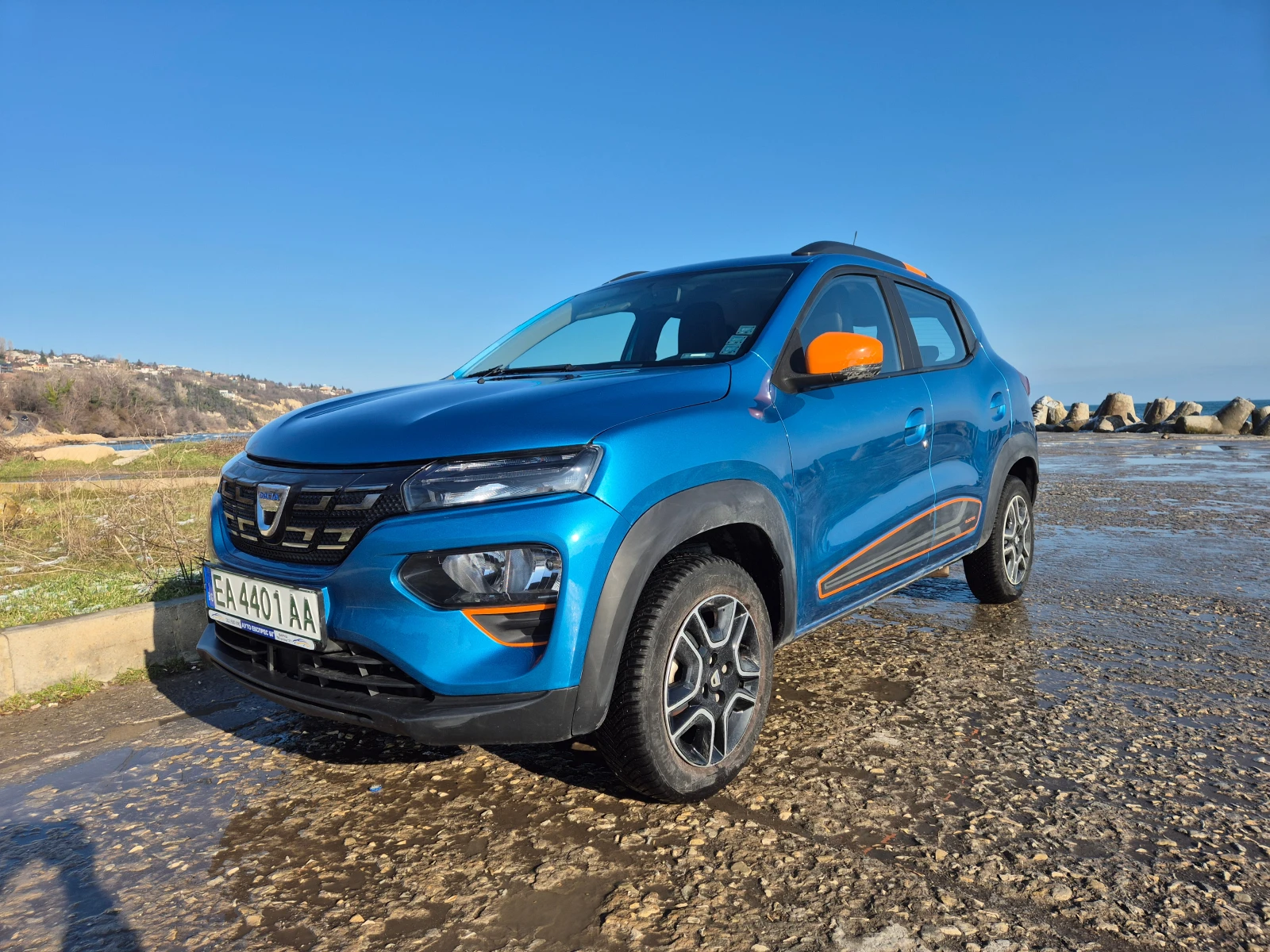 Dacia Spring Comfort Plus, снимка 5 - Автомобили и джипове - 54020048