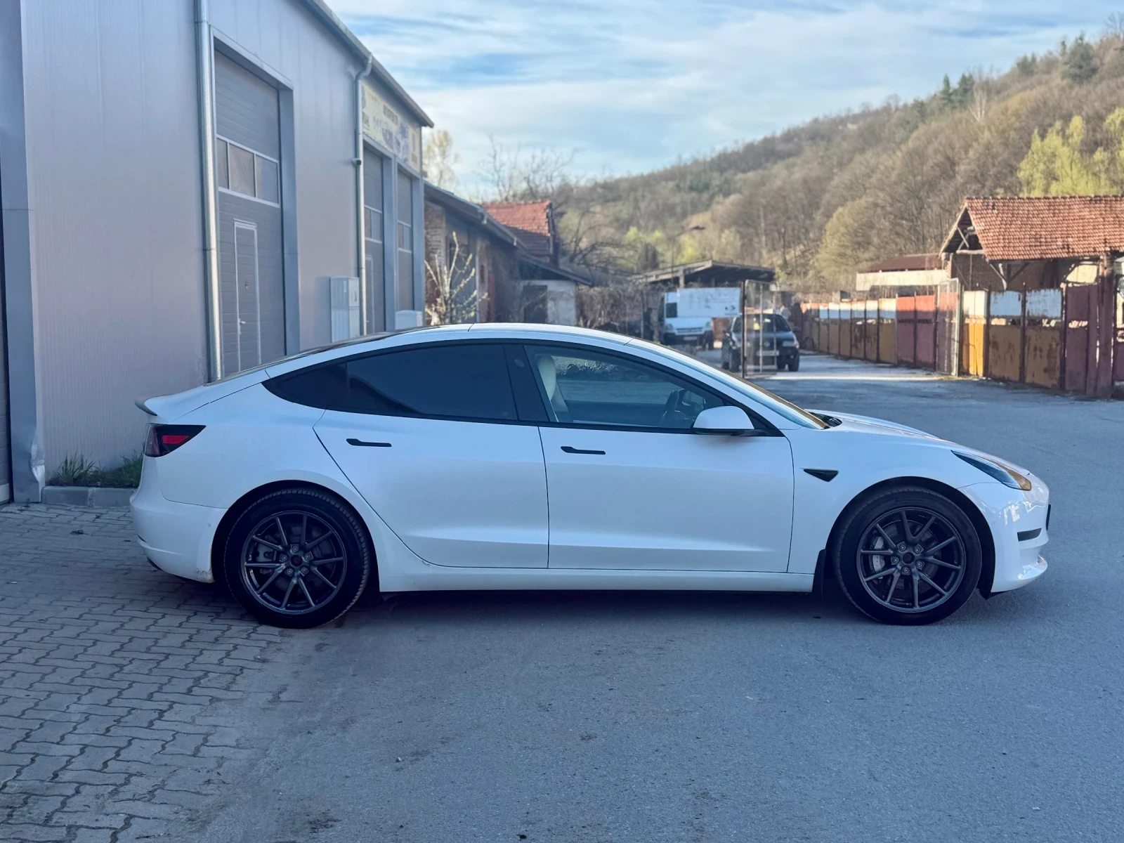 Tesla Model 3 Гаранция/Швейцария/LRDM/4x4/PPF, снимка 7 - Автомобили и джипове - 54127975