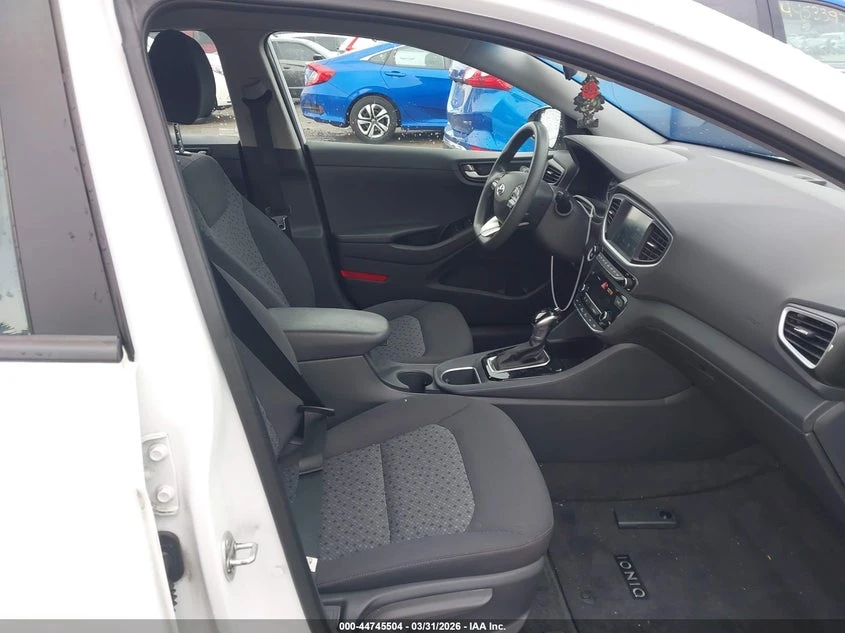 Hyundai Accent 1.6L I-4 DI, DOHC, VVT, 104HP Front Wheel Drive | Mobile.bg � ����������� 5