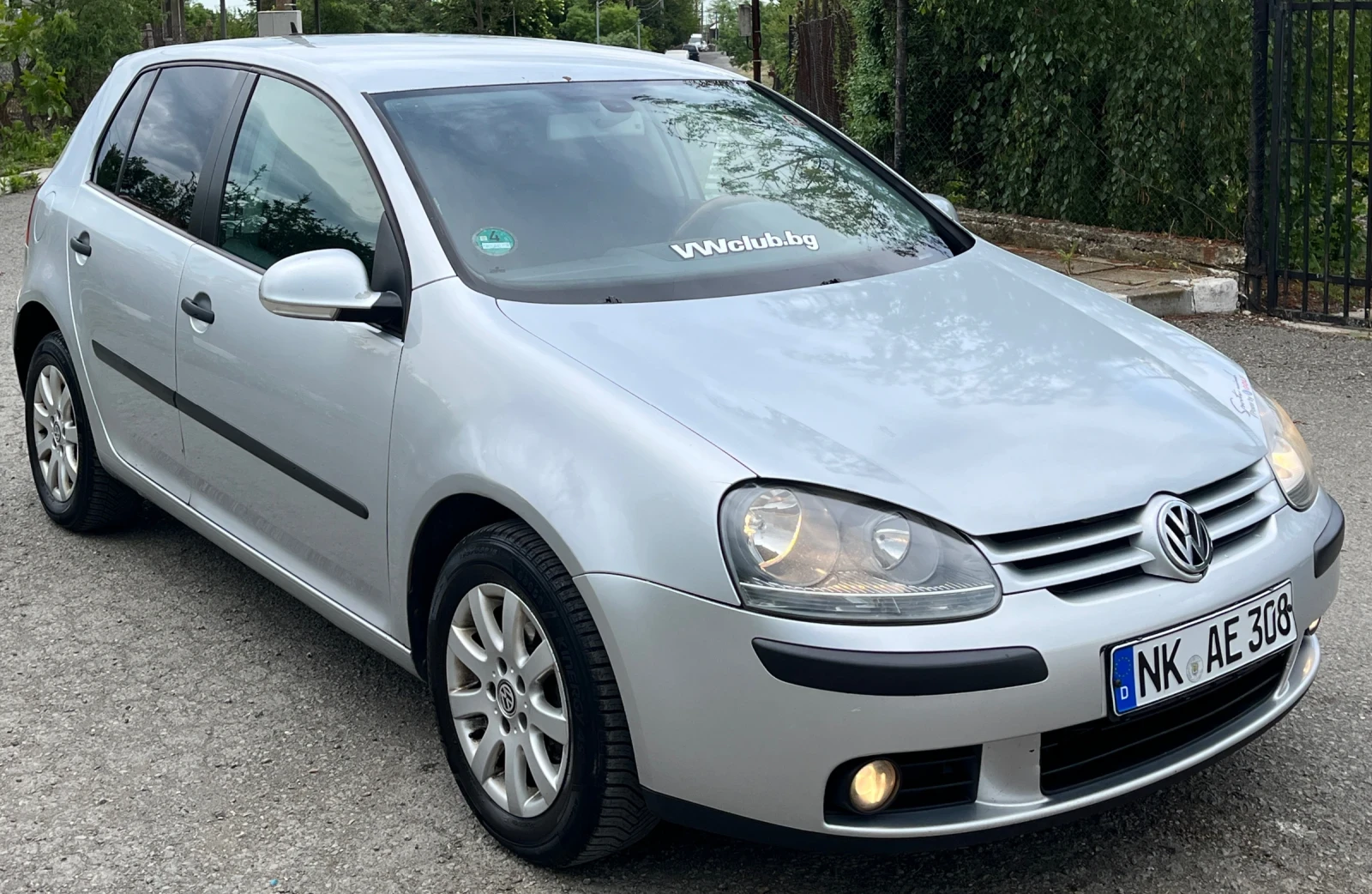 VW Golf 2.0TDI/6/СКОРОСТА, снимка 8 - Автомобили и джипове - 54575094