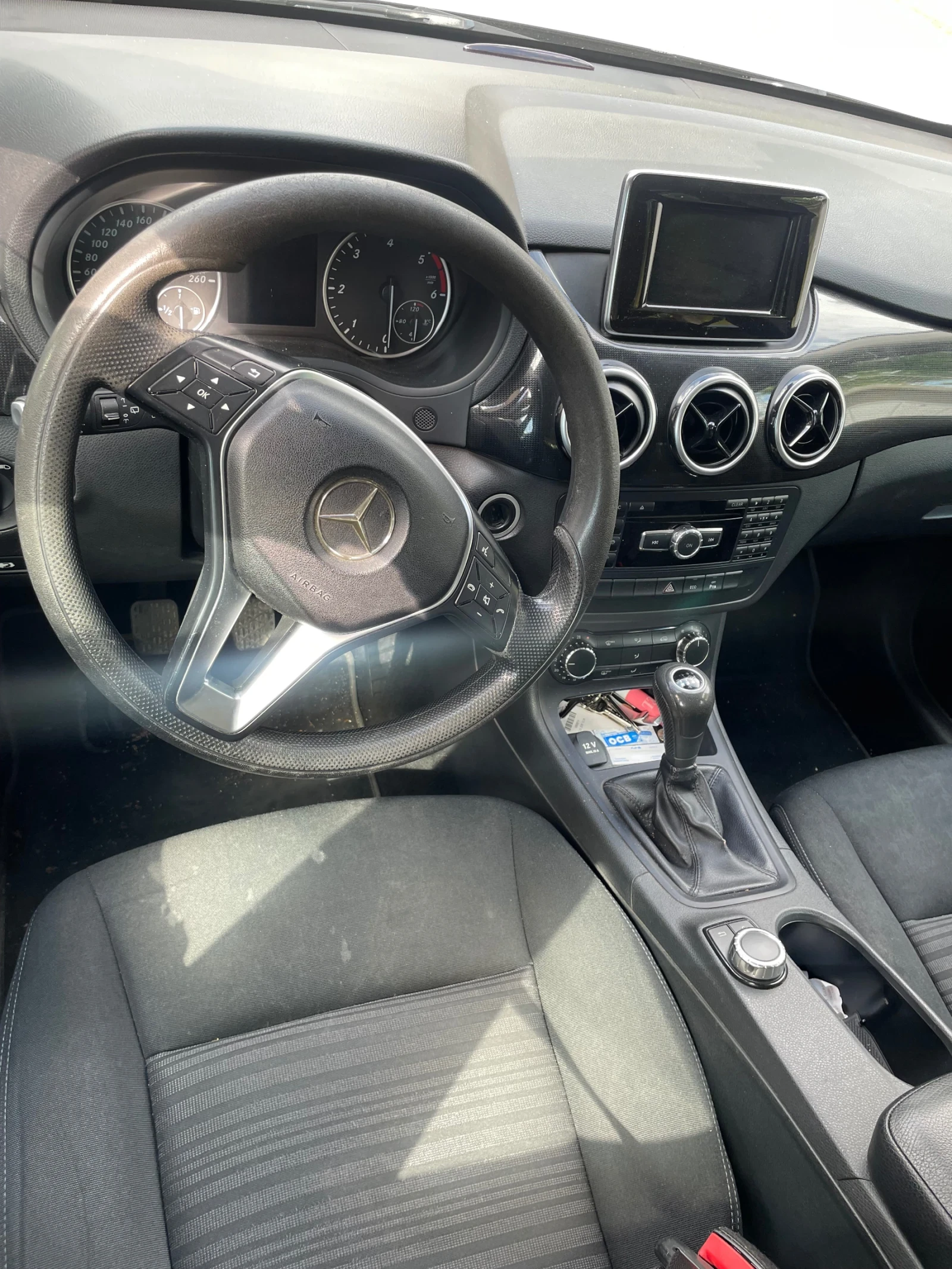 Mercedes-Benz B 150 Mercedes-Benz B class 2013г., снимка 4 - Автомобили и джипове - 54728831