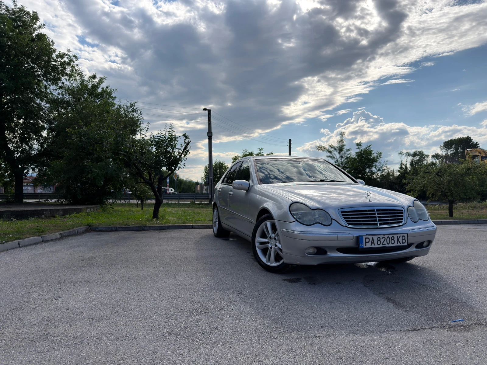 Mercedes-Benz C 220