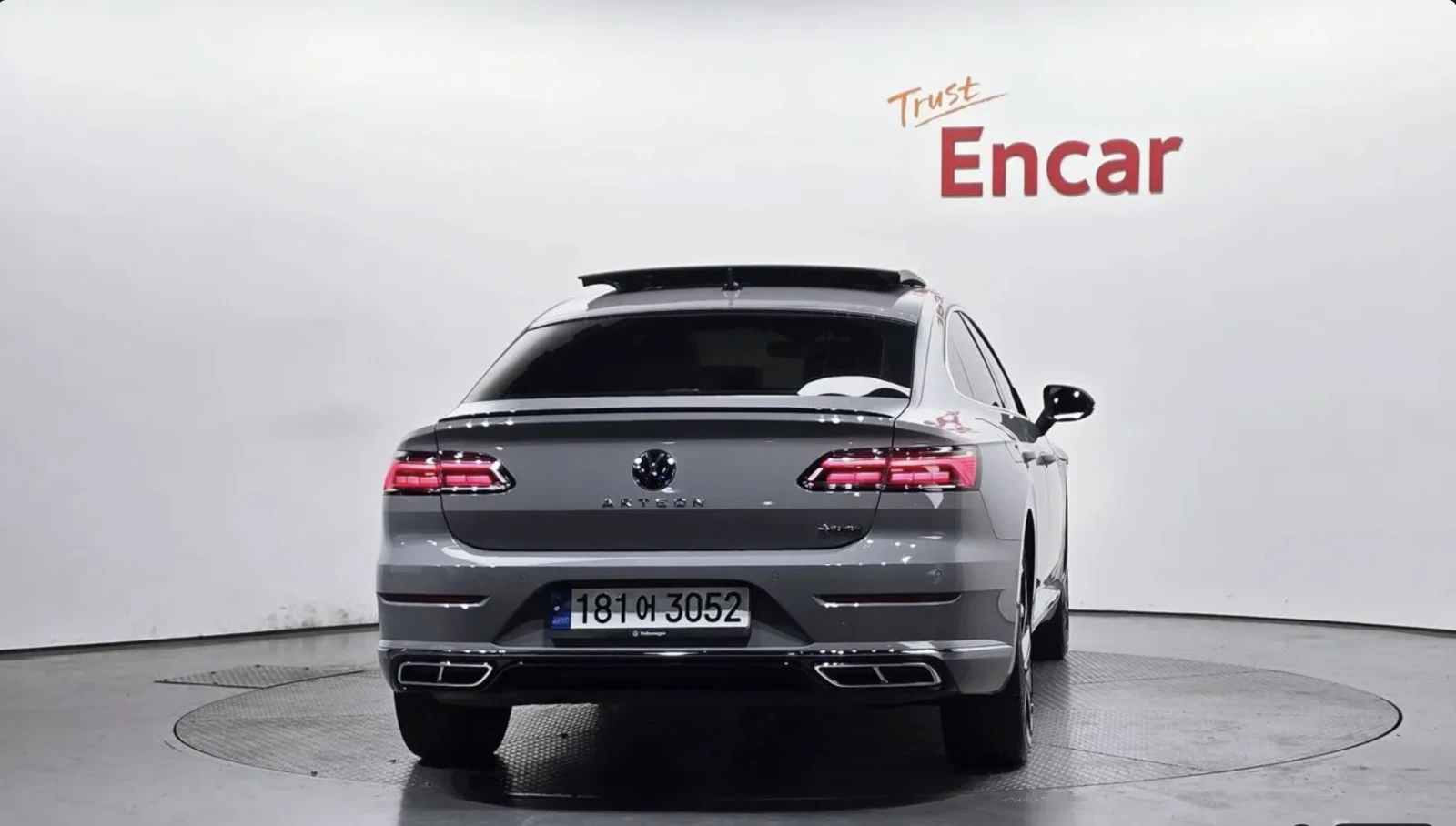 VW Arteon 2.0 TDI 4MOTION / R-line / 360 КАМЕРИ / ПАНОРАМА, снимка 4 - Автомобили и джипове - 54856537