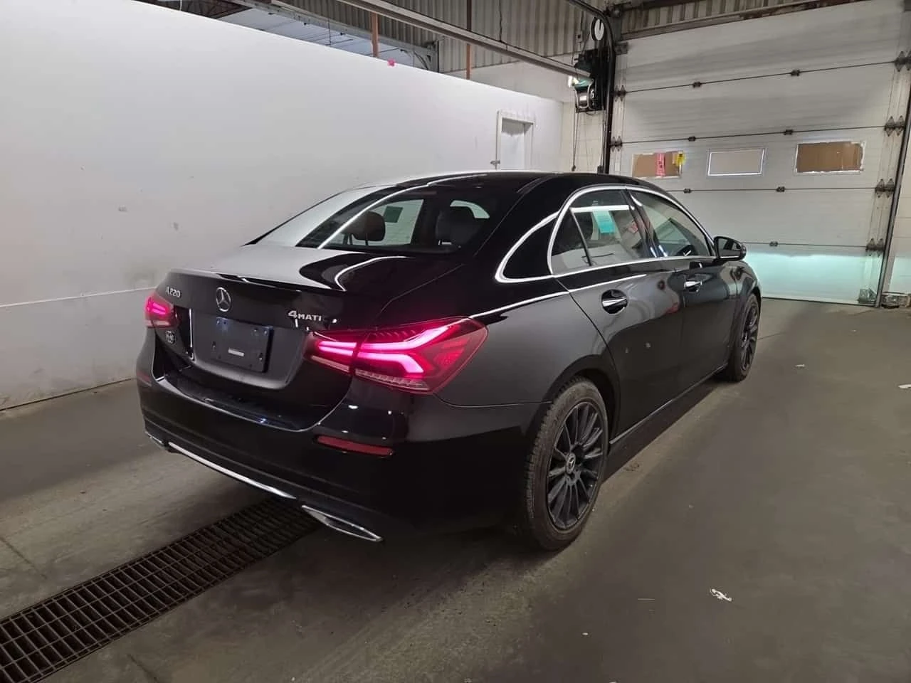 Mercedes-Benz A 220 * CARFAX * 2 ����� * �������� * ���������� *  | Mobile.bg � ����������� 3