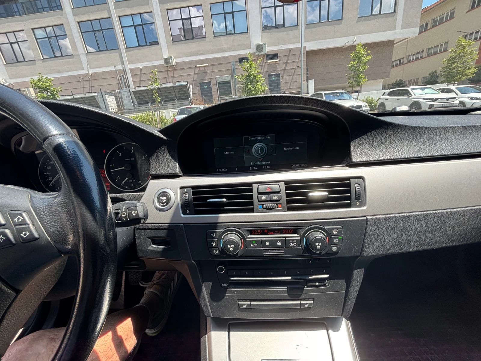 BMW 330 E90, снимка 12 - Автомобили и джипове - 55299040