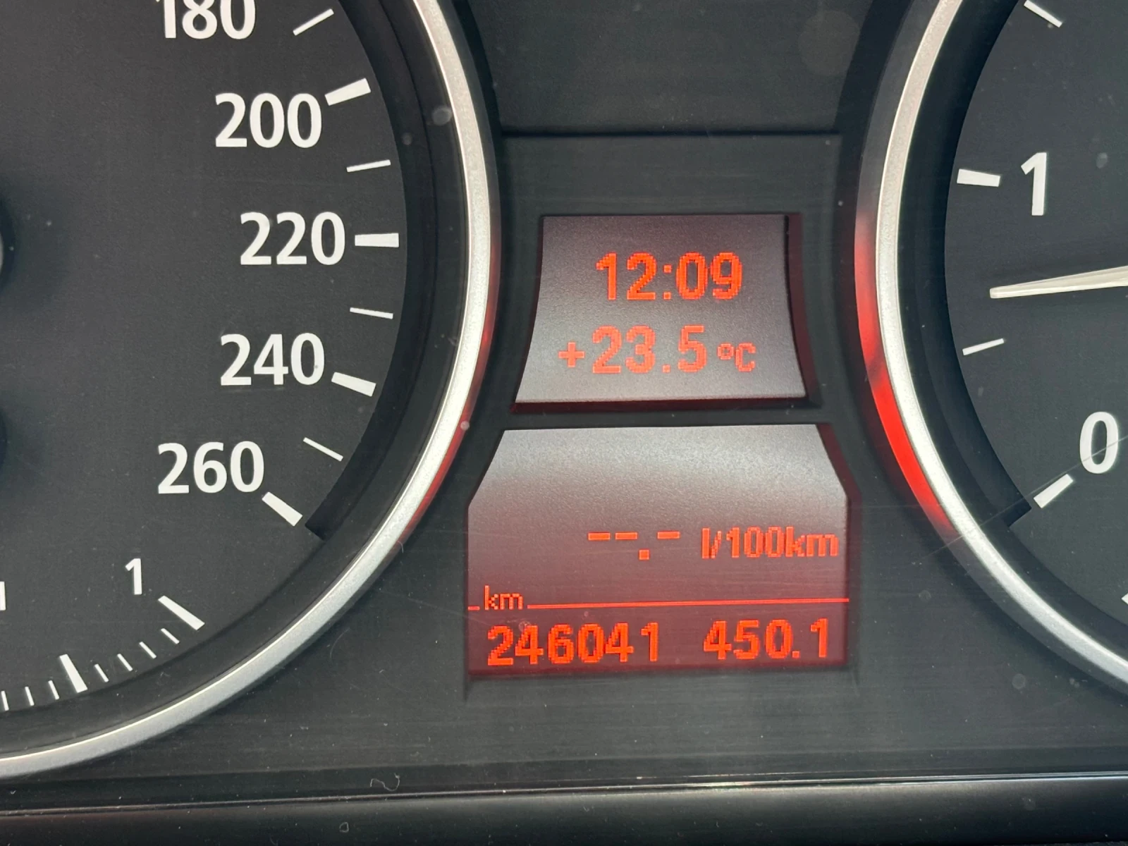 BMW 330 E90, снимка 9 - Автомобили и джипове - 55299040