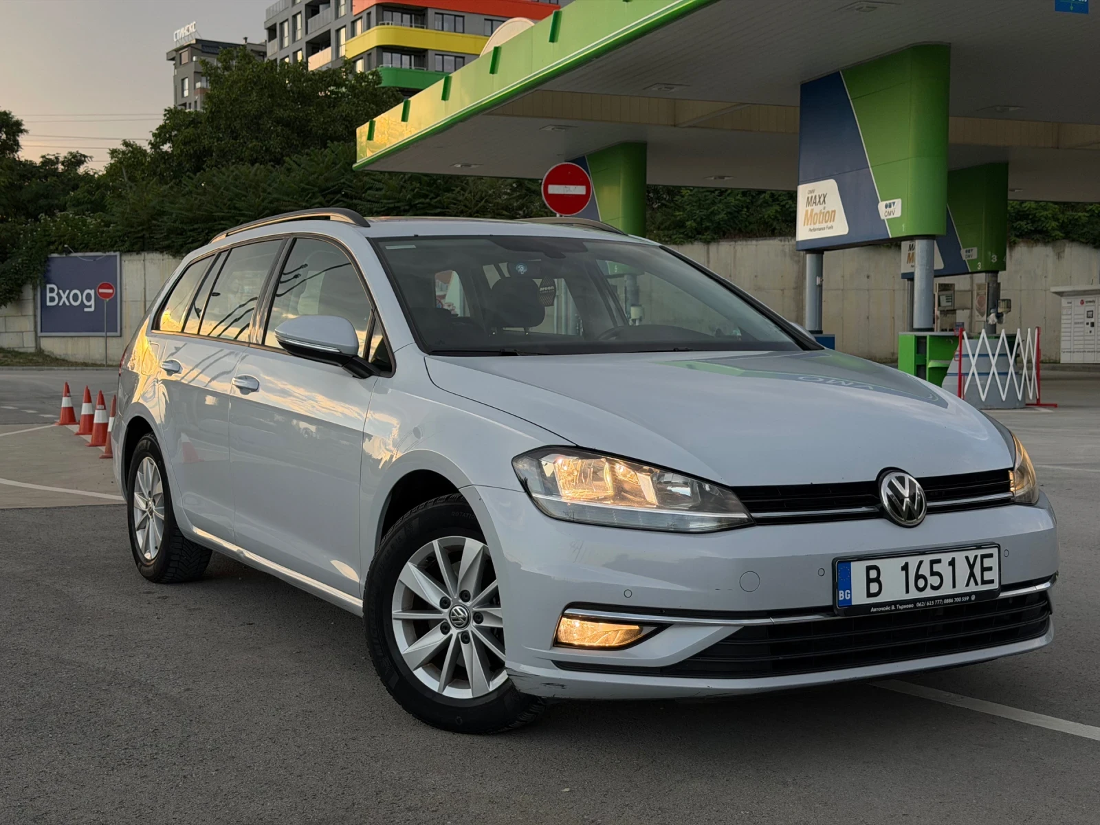VW Golf, снимка 2 - Автомобили и джипове - 55332227