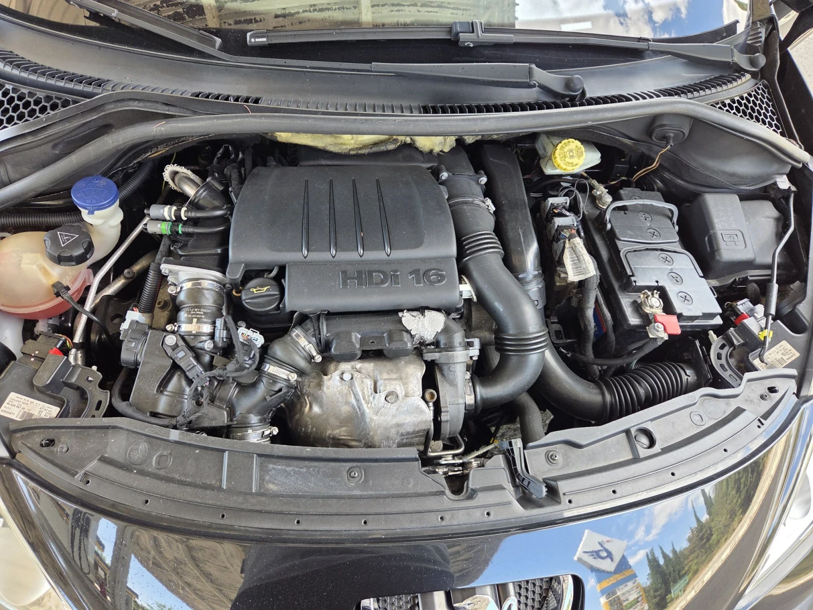 Peugeot 207 SW 1, 6 hdi 90 hp, снимка 12 - Автомобили и джипове - 55663626