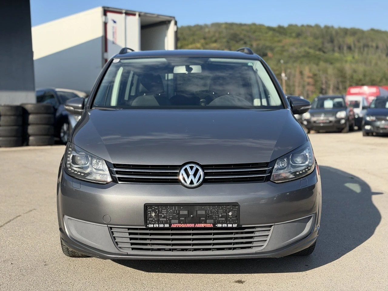 VW Touran 1.6TDI NAVI, снимка 2 - Автомобили и джипове - 55849691