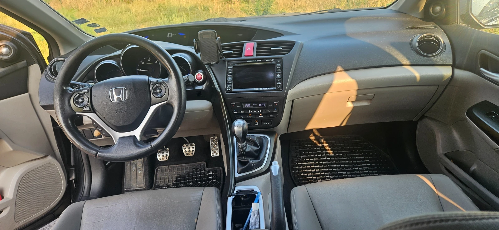 Honda Civic 2.2 diesel, снимка 5 - Автомобили и джипове - 55970754