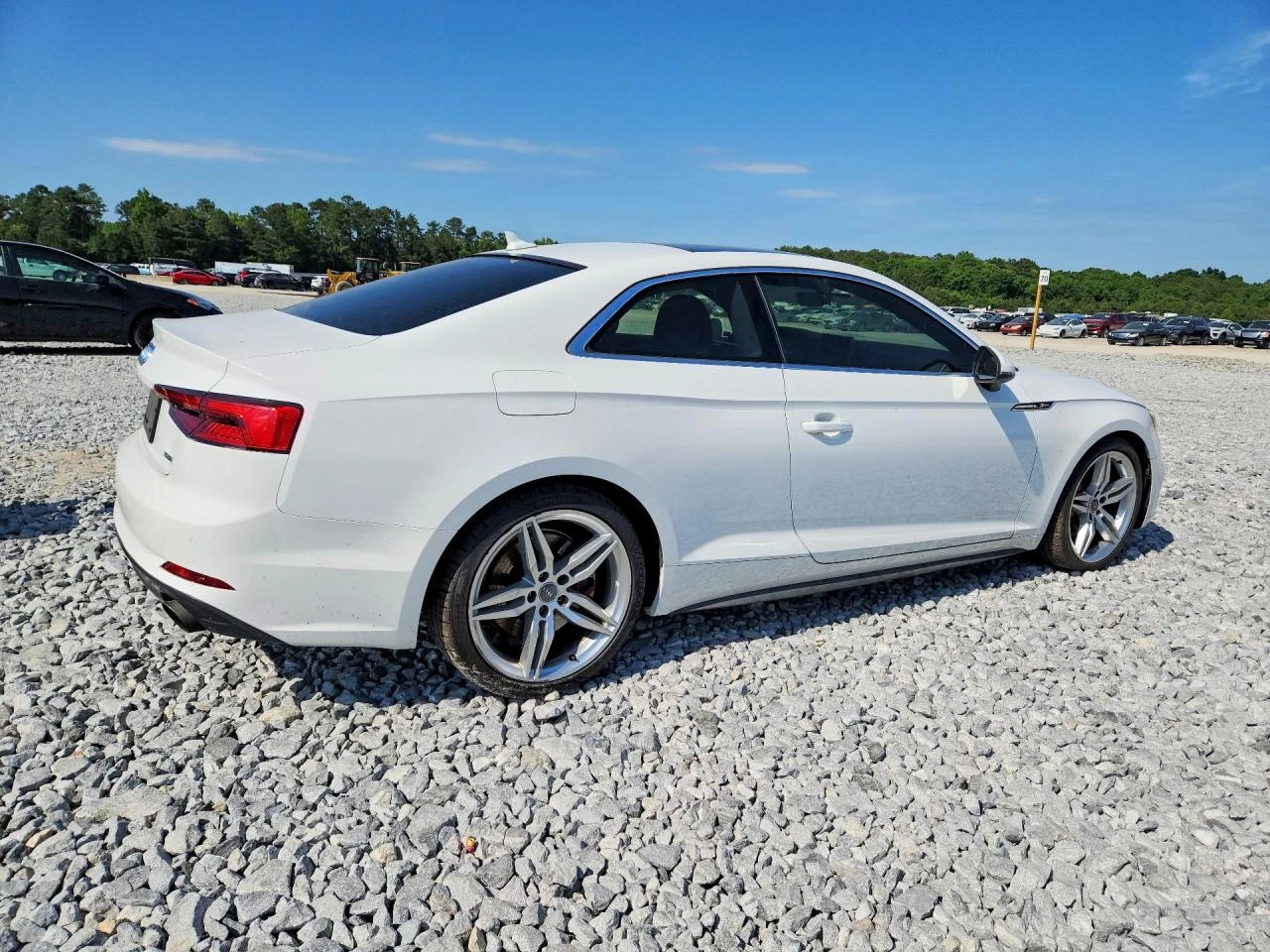 Audi A5 2.0l Premium Plus S-Line, снимка 3 - Автомобили и джипове - 56086171