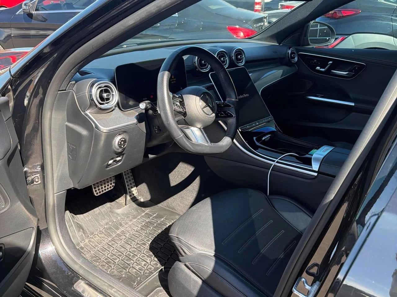 Mercedes-Benz C 300 BURMESTER| DIS| PANO| , снимка 5 - Автомобили и джипове - 56253792