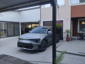 Kia Niro Всички екстри , снимка 14