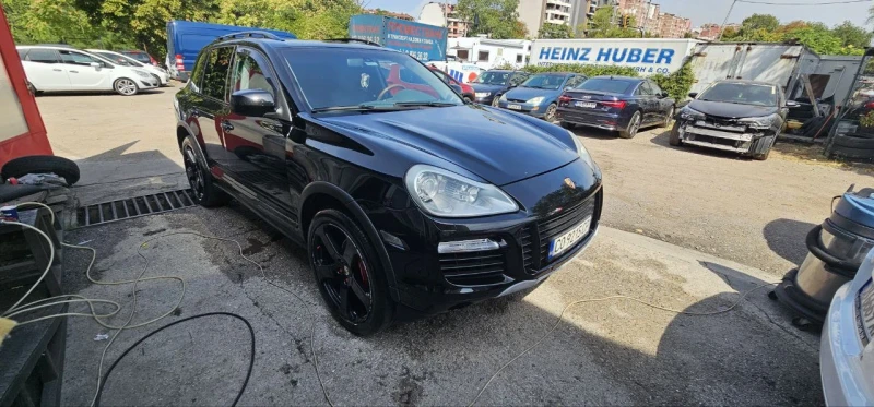 Porsche Cayenne 4.5, снимка 14 - Автомобили и джипове - 47637390