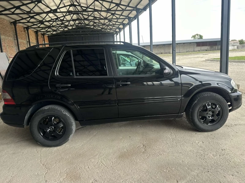 Mercedes-Benz ML 270, снимка 3 - Автомобили и джипове - 47545233