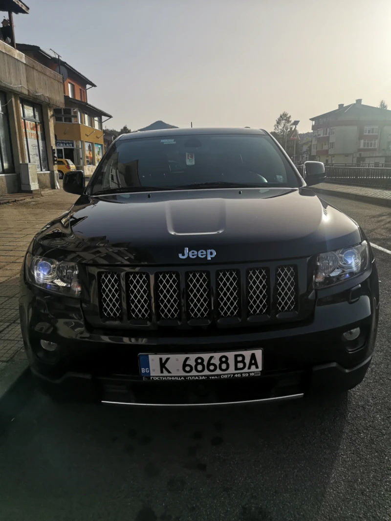 Jeep Grand cherokee, снимка 2 - Автомобили и джипове - 52220013