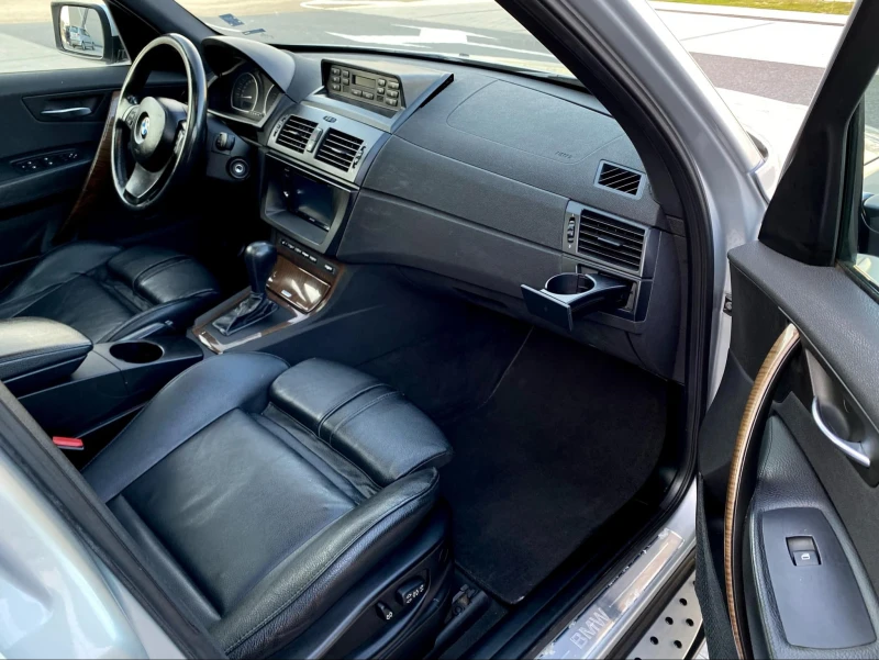 BMW X3 3.0D  АВТОМАТ/ПАНОРАМА/СПОРТ ПАКЕТ, снимка 12 - Автомобили и джипове - 52841047