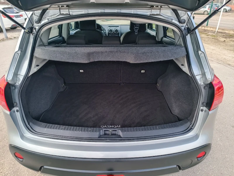 Nissan Qashqai 2.0i-141кс-ШВЕЙЦАРИЯ-РЪЧКА-6ск-4Х4-NAVI, снимка 5 - Автомобили и джипове - 52943832