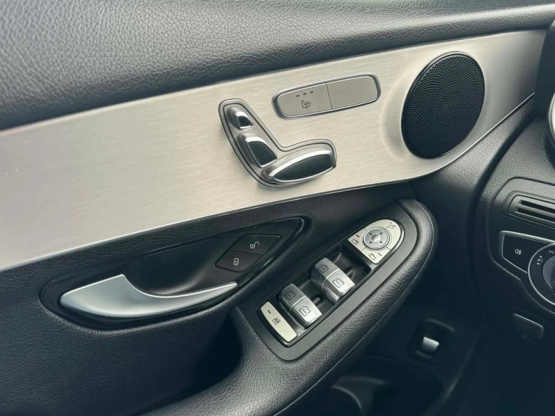 Mercedes-Benz GLC 2019 4MATIC * БЕЗ ЗАБЕЛЕЖКИ * , снимка 13 - Автомобили и джипове - 53026579