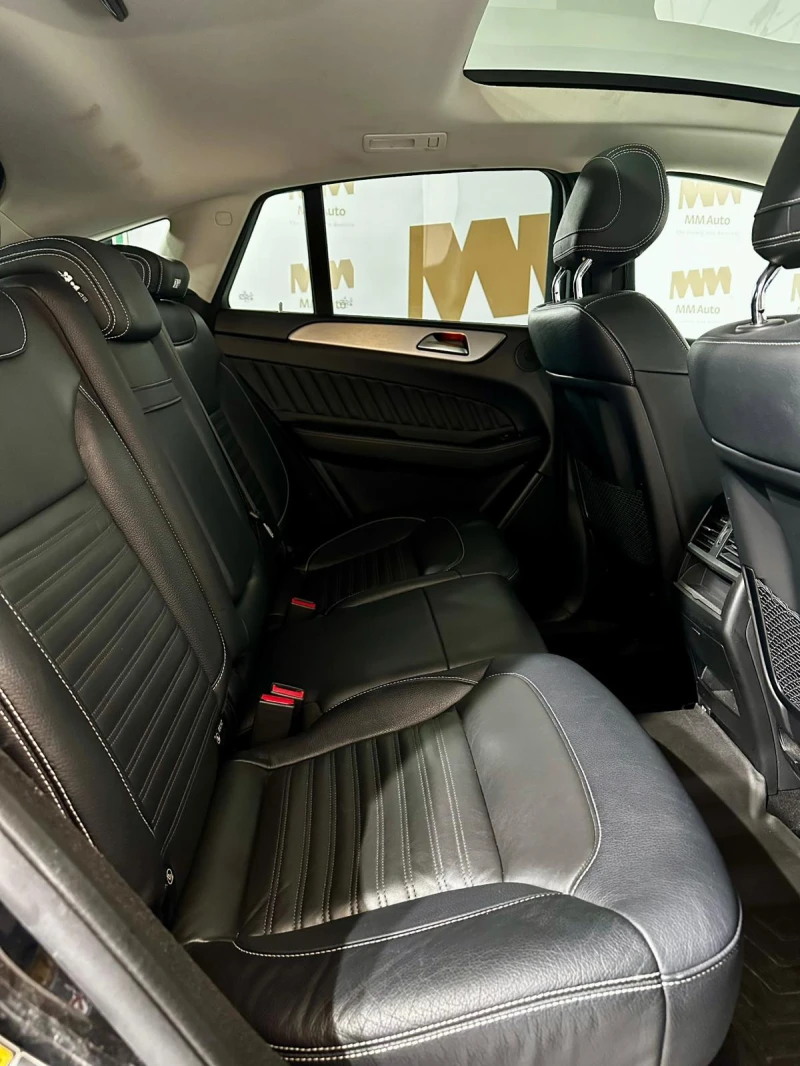 Mercedes-Benz GLE 350 d Coupe 4Matic* Pano* Camera, снимка 11 - Автомобили и джипове - 53029172