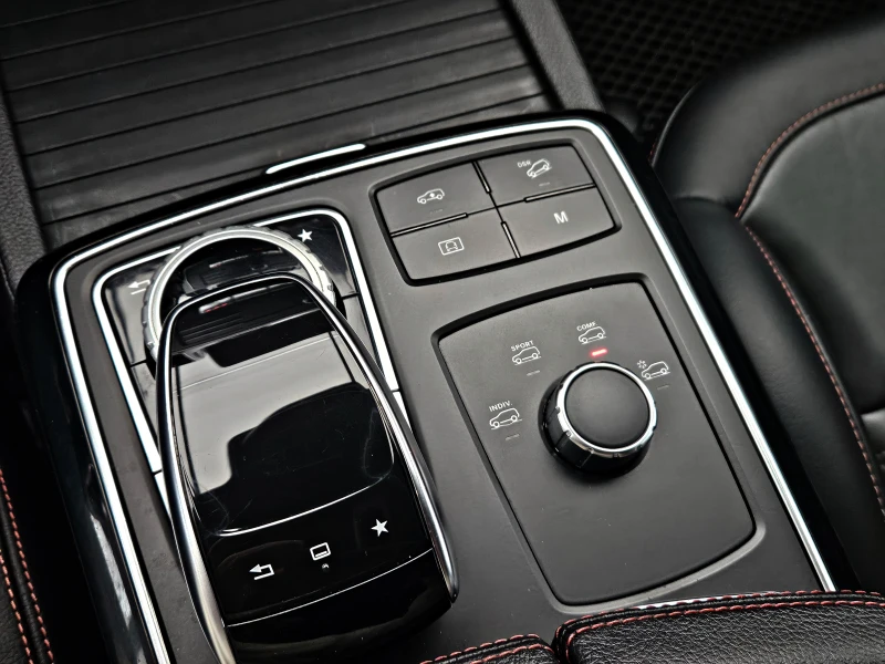 Mercedes-Benz GLE 350 6.3AMG/COUPE/CAMAERA/ПОДГРЕВ/CAR PLAY/HARMAN/LIZIN, снимка 12 - Автомобили и джипове - 53105791
