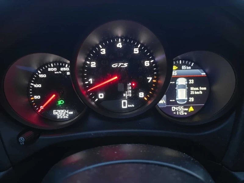 Porsche Macan * GTS * CARFAX * БЕЗ ПЪРВОНАЧАЛНА ВНОСКА, снимка 8 - Автомобили и джипове - 53210555