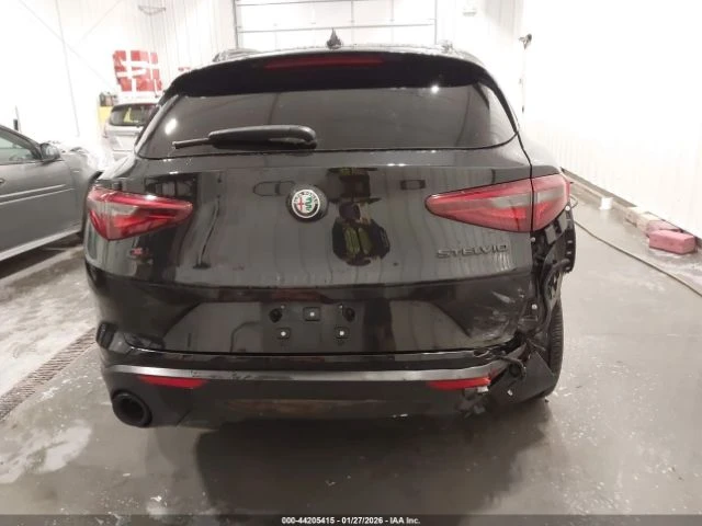 Alfa Romeo Stelvio TI AWD* HARMAN KARDON* PANORAMA* KEYLESS*  - изображение 6