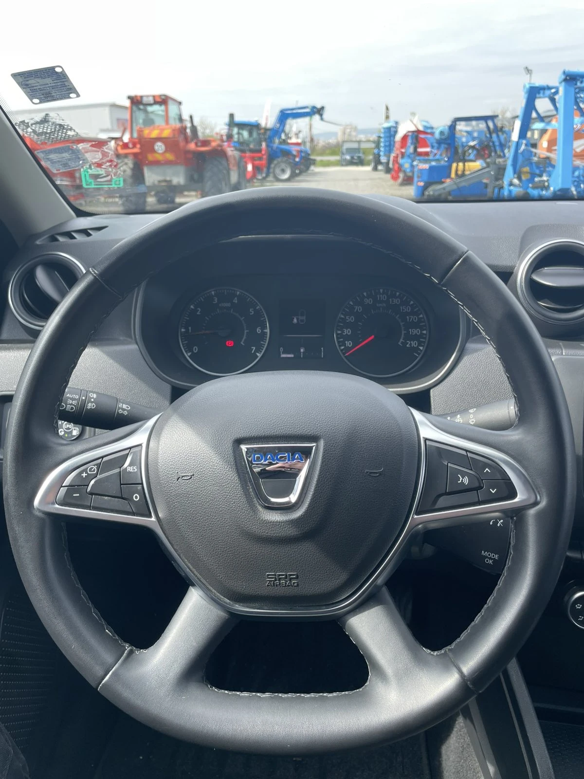 Dacia Duster  - изображение 10