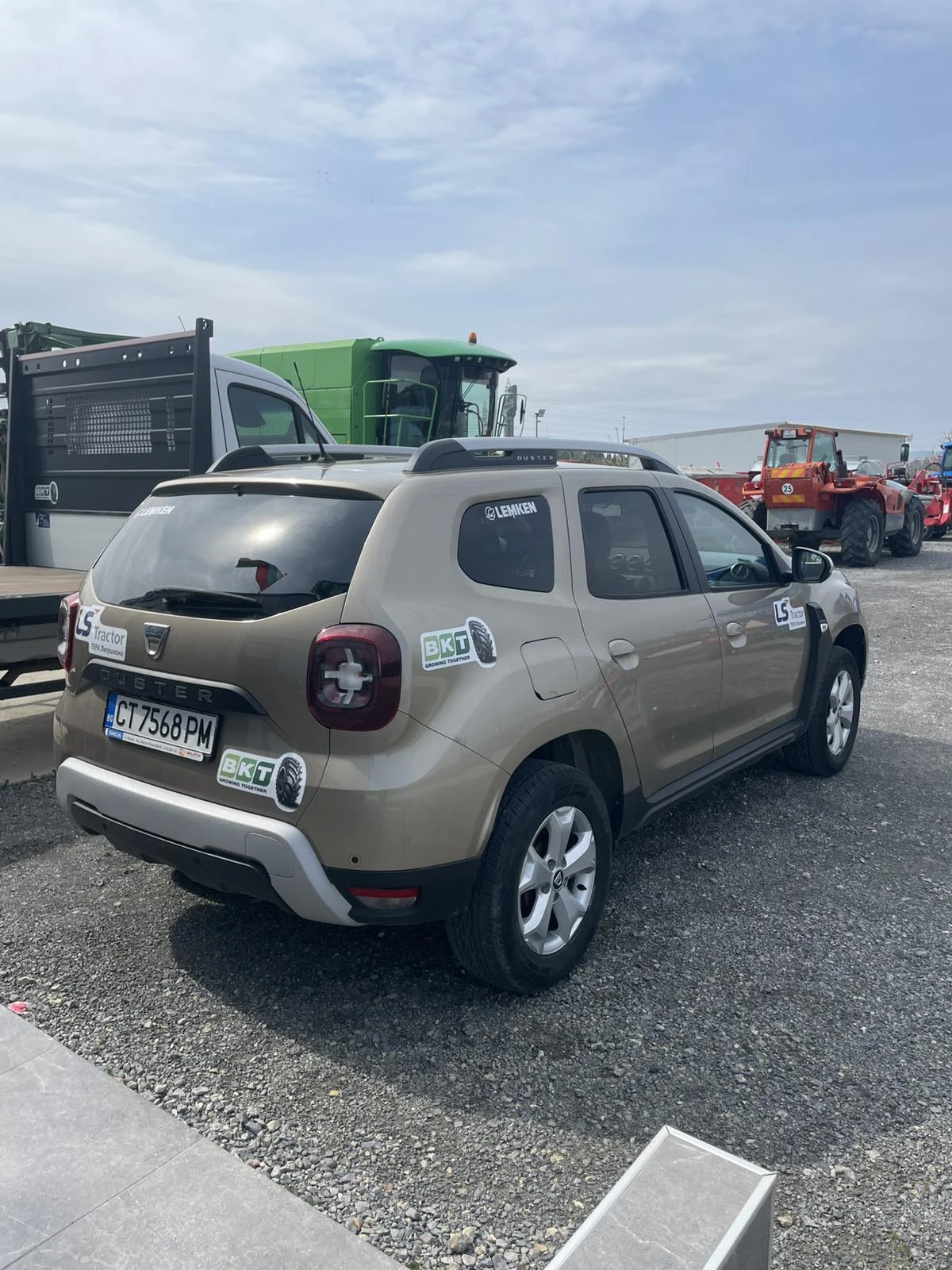 Dacia Duster  - изображение 6