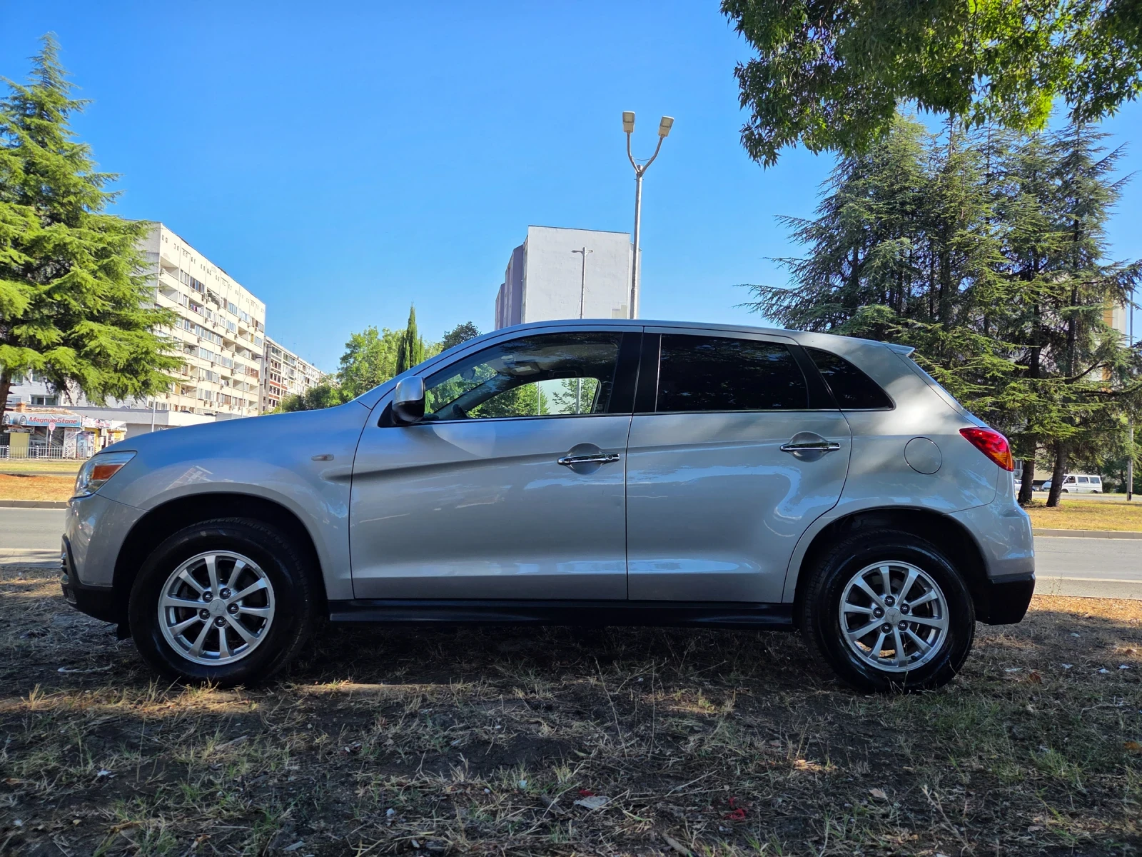 Mitsubishi ASX 1.6-БЕНЗИН-ТОП - изображение 4