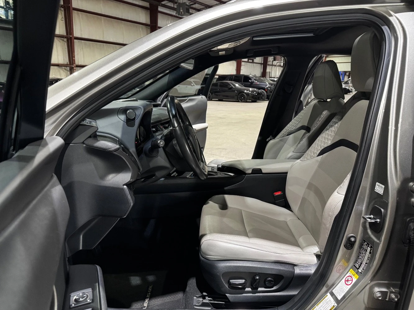 Lexus UX 200 | Mobile.bg   10