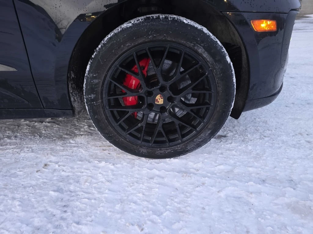 Porsche Macan * GTS * CARFAX * БЕЗ ПЪРВОНАЧАЛНА ВНОСКА - изображение 7