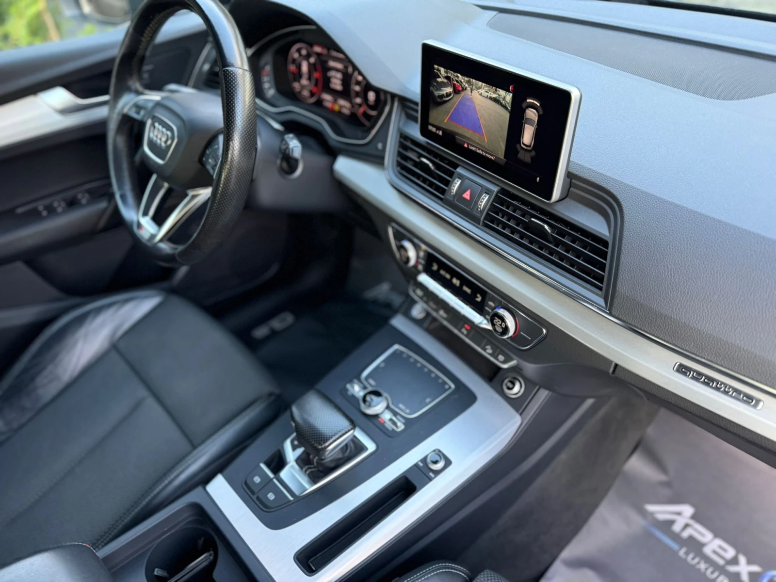 Audi Q5, снимка 13 - Автомобили и джипове - 53894659