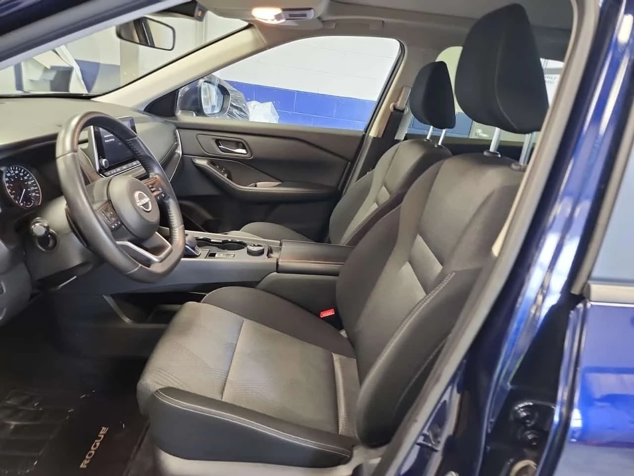 Nissan Rogue * SV MOONROOF * * ПАНОРАМА* * ПОДГРЕВ* , снимка 8 - Автомобили и джипове - 53906229