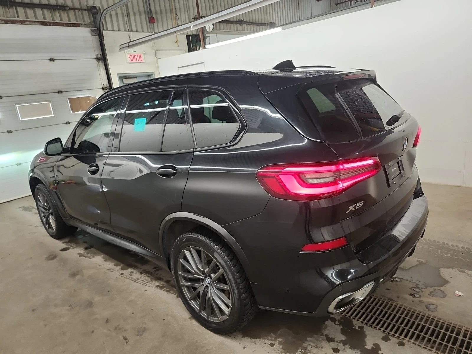 BMW X5 XDRIVE40I | 360 КАМЕРА | ПАНОРАМА | KEYLESS | , снимка 4 - Автомобили и джипове - 54128651