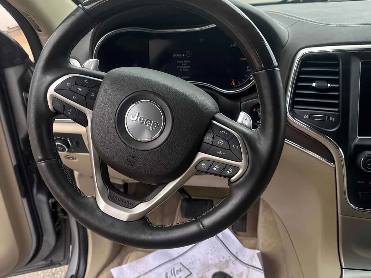 Jeep Grand cherokee * Overland ШИБИДАХ  * 2 КЛЮЧА* ПОДГРЕВИ * CARFAX *, снимка 5 - Автомобили и джипове - 54134757