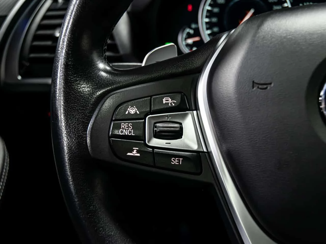 BMW X4 * M40i PREMIUM ENHANCED ADVANCED DRIVER ASSISTANCE, снимка 17 - Автомобили и джипове - 54826514