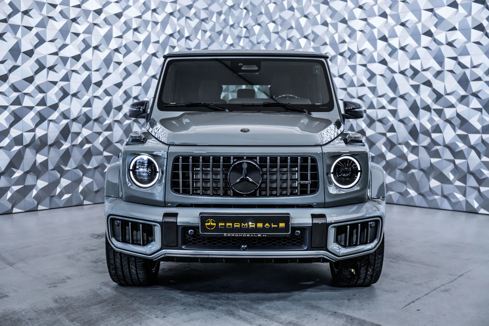 Mercedes-Benz G 63 AMG Carbon Pakcage* Burmester* 360, снимка 2 - Автомобили и джипове - 56103635
