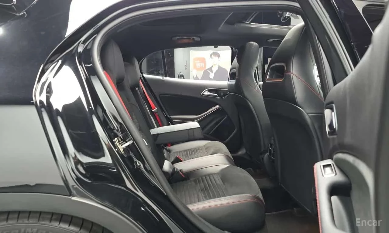 Mercedes-Benz GLA 45 AMG * 45 AMG 4MATIC * ��������� ���� �� �������� *  | Mobile.bg � ����������� 12